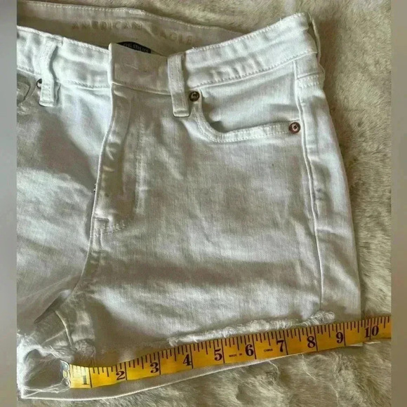 American Eagle Outfitters Studded Shorts midrise next level stretch size 8 white - Picture 9 of 16